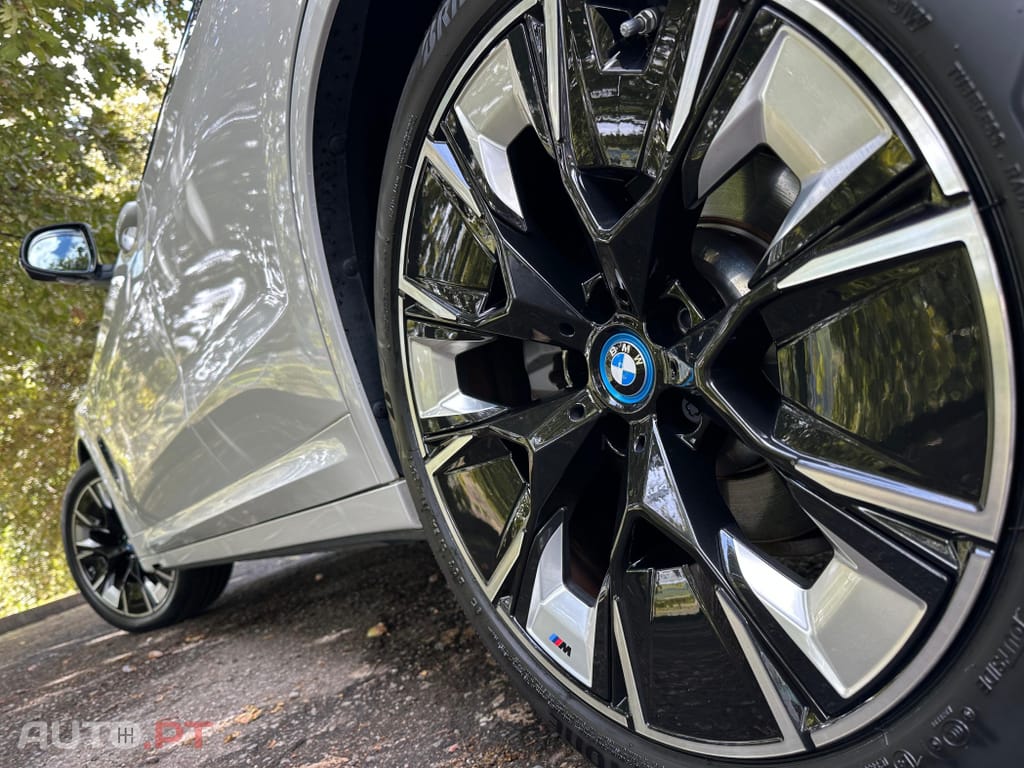BMW iX3 M Sport Inspiring