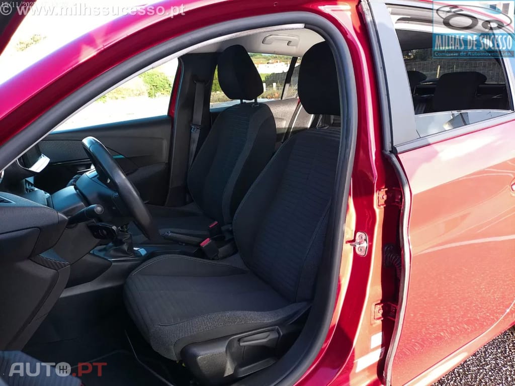 Peugeot 208 PureTech 100 Style