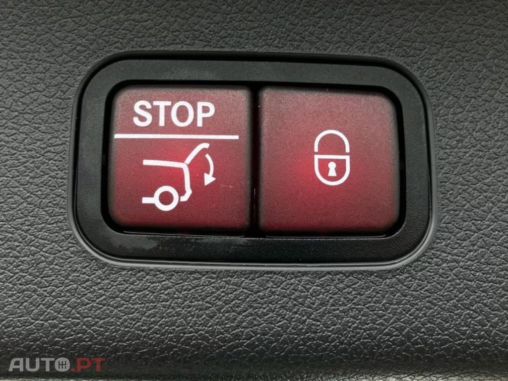 Mercedes-Benz E 220 d I.V.A DEDUTÍVEL