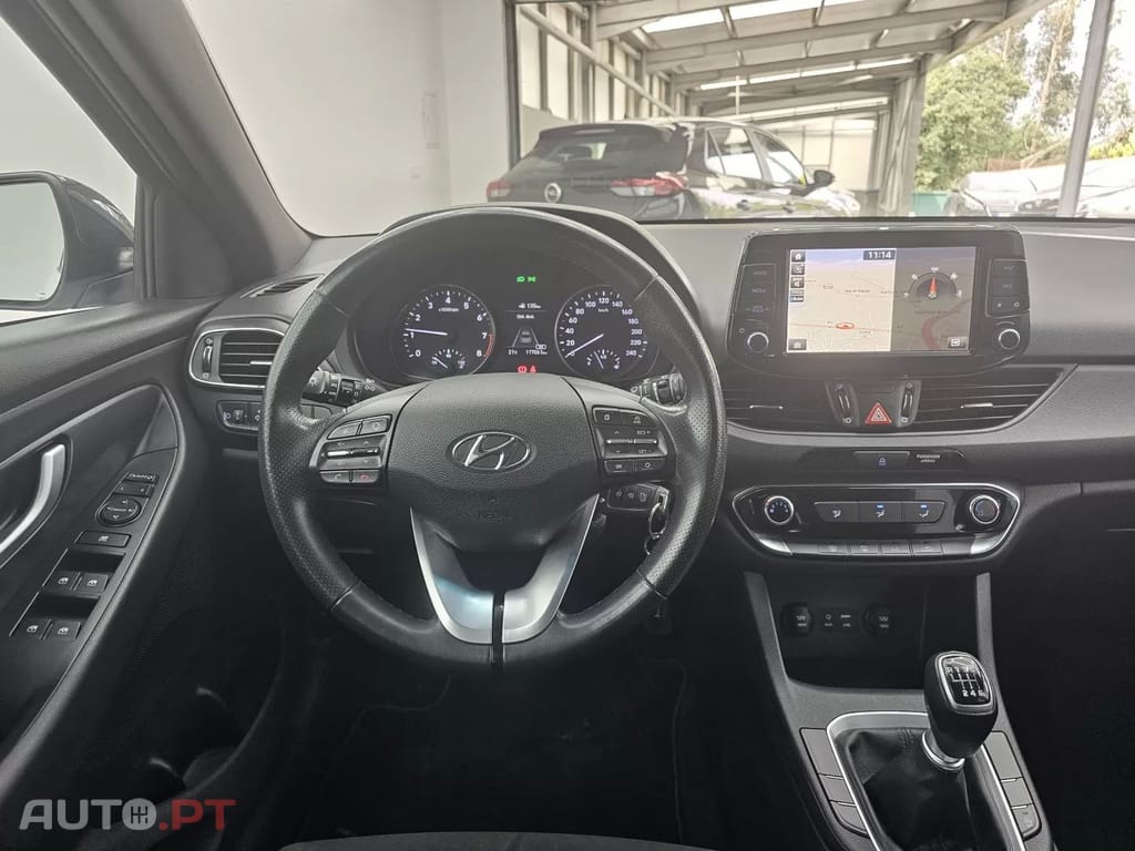 Hyundai i30 1.0 T-GDi Comfort+Navi — fotografia 15