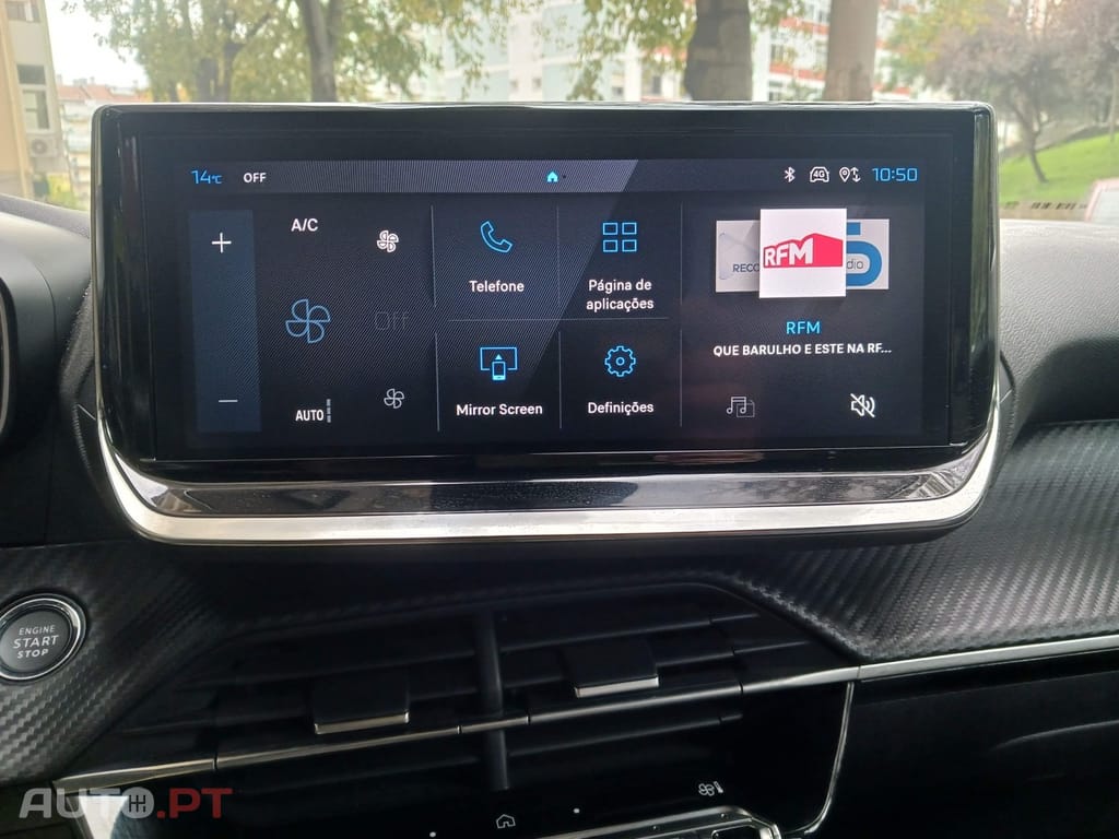 Peugeot E-2008 50 kWh Allure Pack