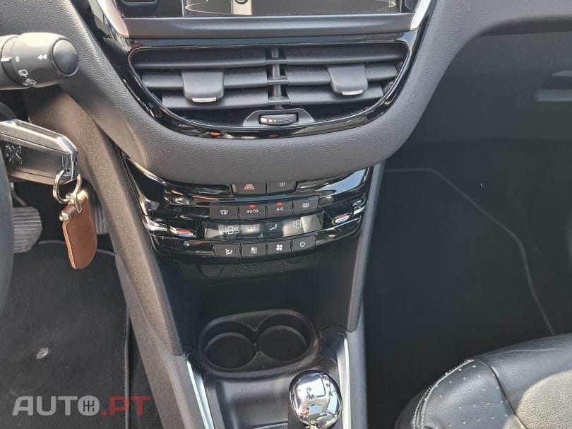 Peugeot 208 1.6 e-HDi Active 2-Tronic