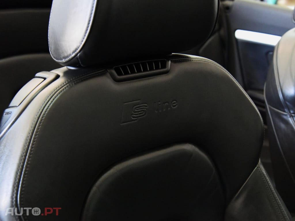 Audi A5 2.0TDI MULTITRONIC S-LINE