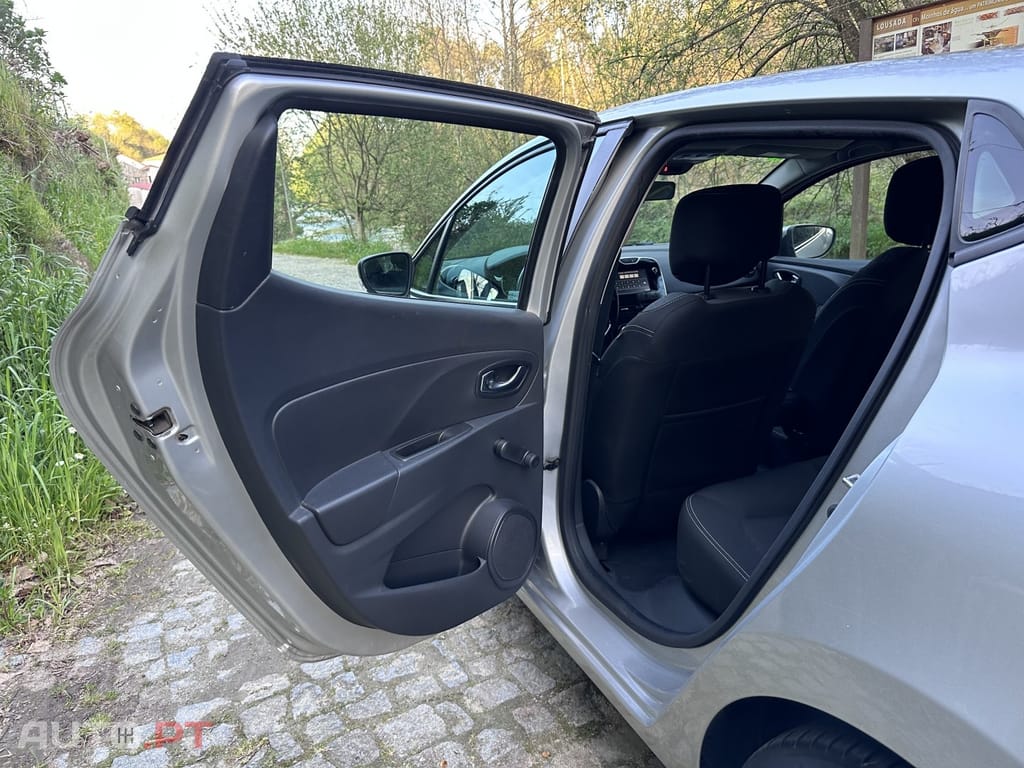 Renault Clio (Energy) TCe 75 Start & Stop LIMITED