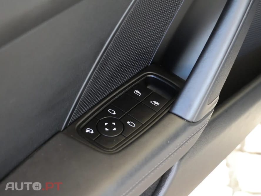 Porsche 911 Carrera PDK