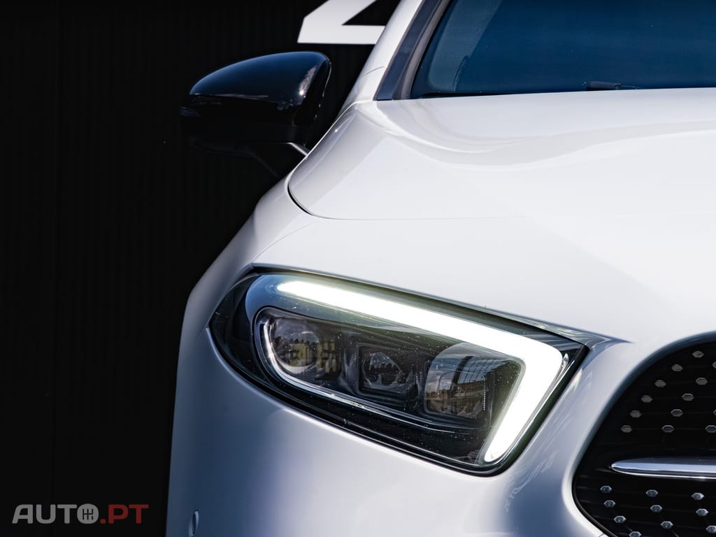 Mercedes-Benz A 180 d AMG Line PACK NIGHT
