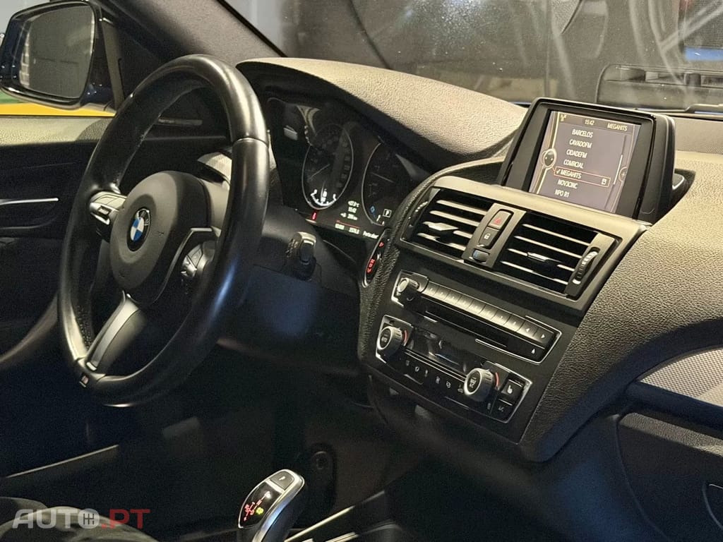BMW M135 Sport-Aut. — fotografia 16