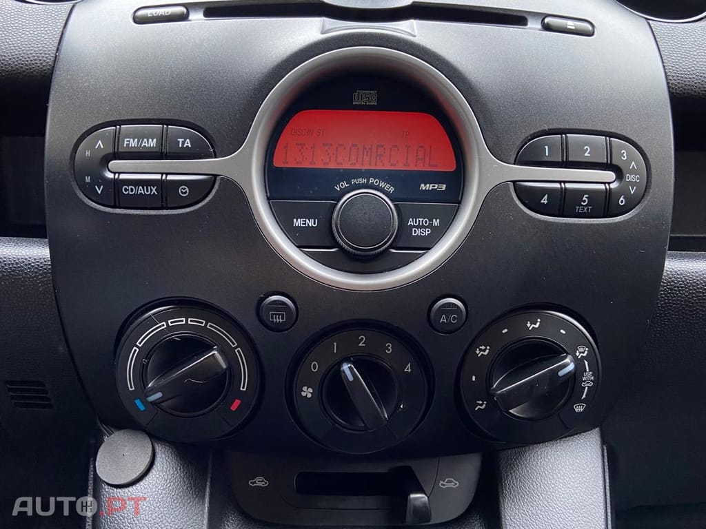 Mazda 2 1.3 MZR Comfort 5 Portas