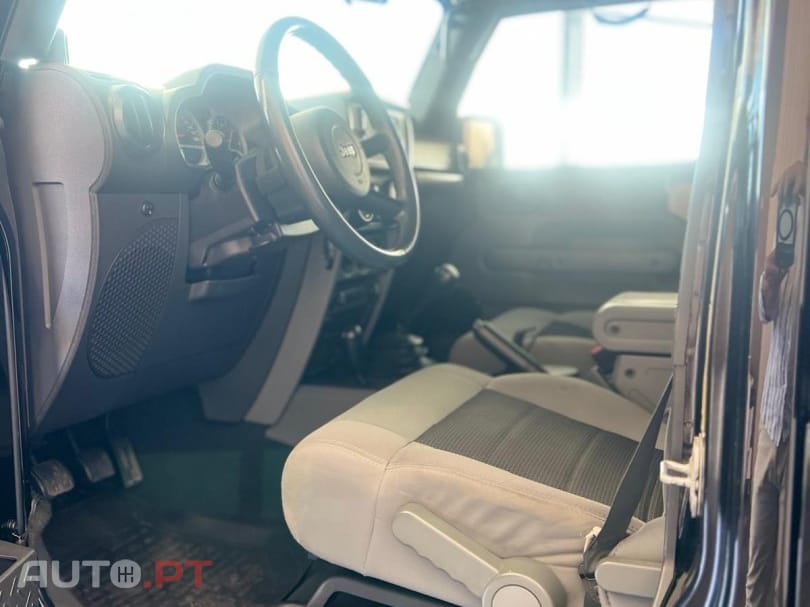 Jeep Wrangler 2.8 CRD DPF Sport