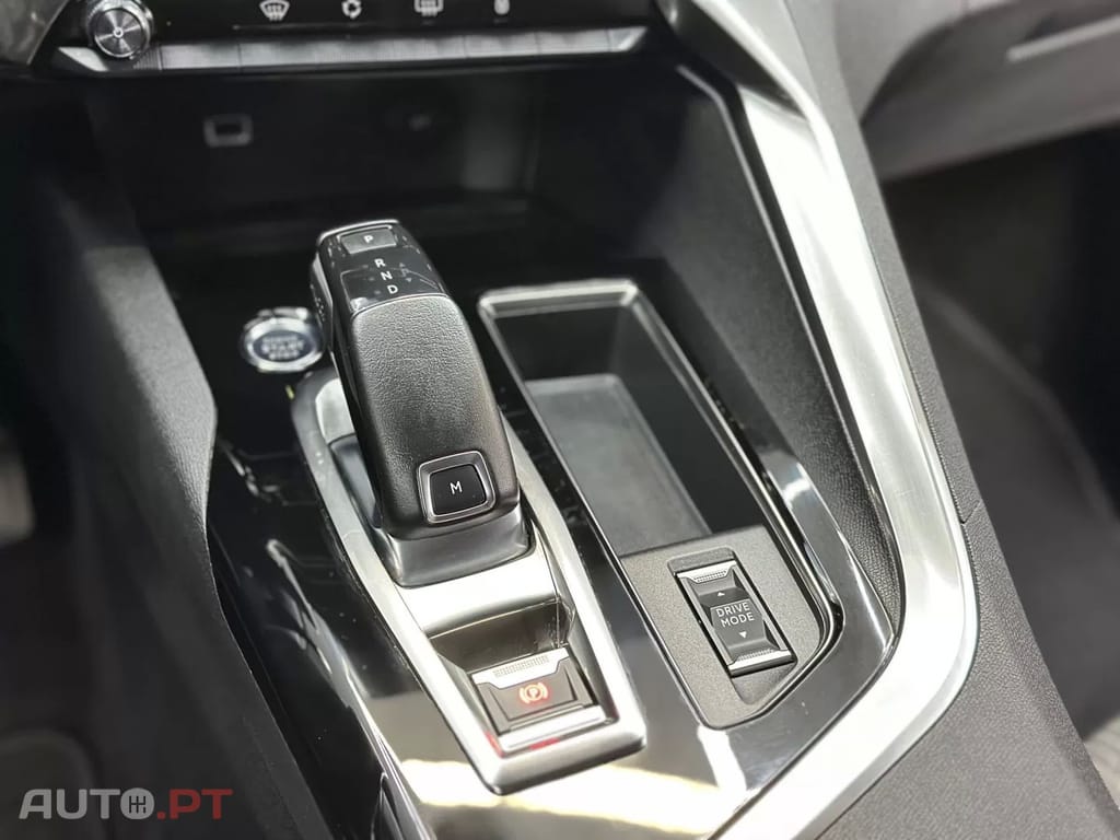 Peugeot 5008 1.2 PureTech Allure Pack