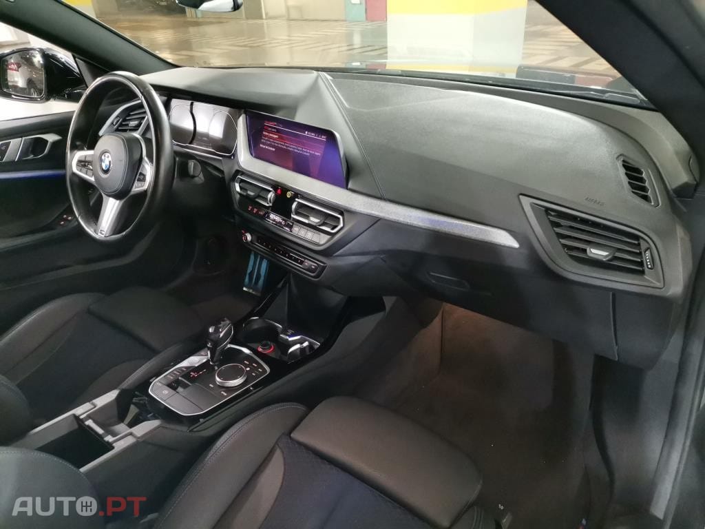 BMW 216 d Pack Desportivo M