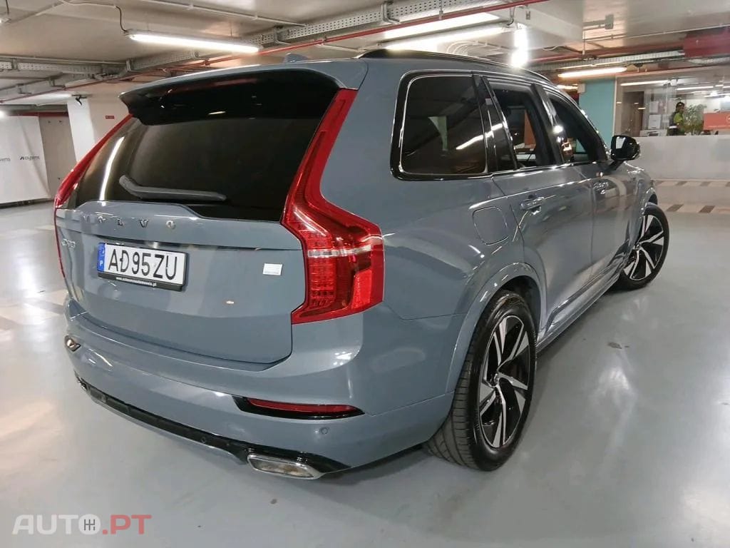Volvo XC90 2.0 T8 PHEV R-Design AWD