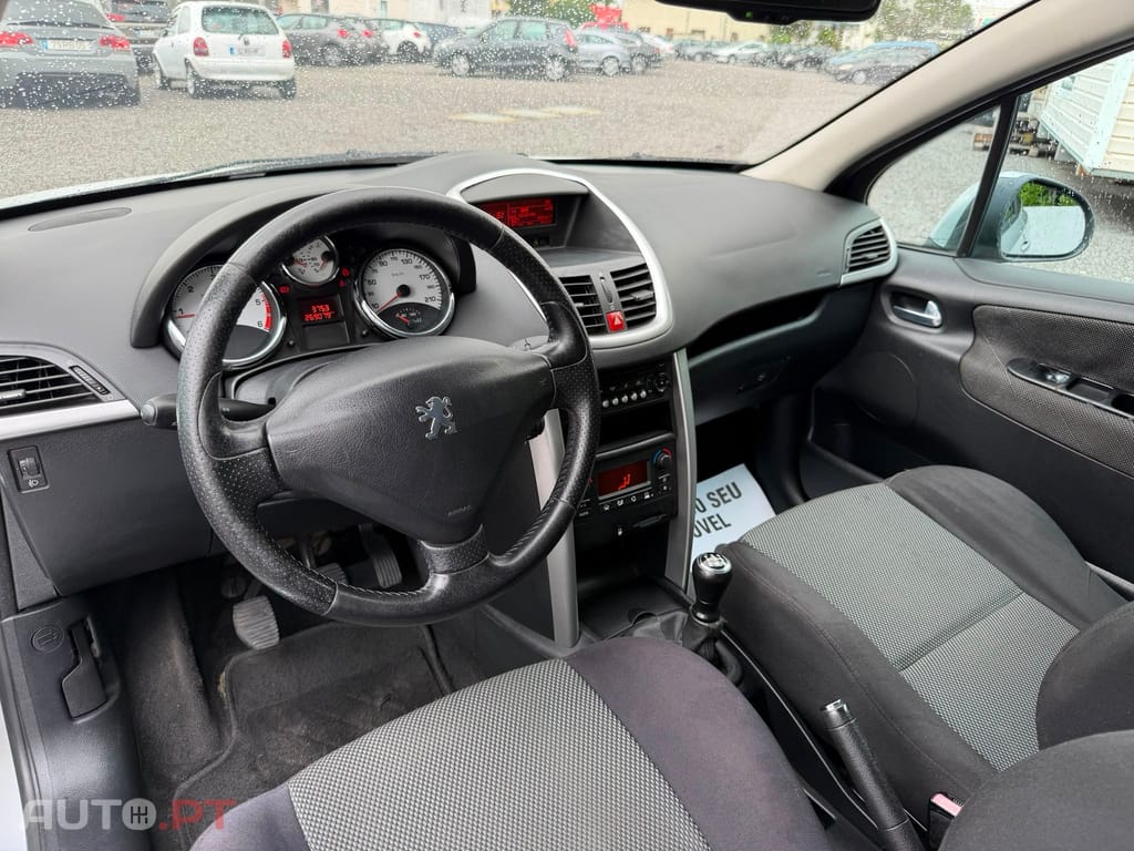 Peugeot 207 1.6 HDi Sport