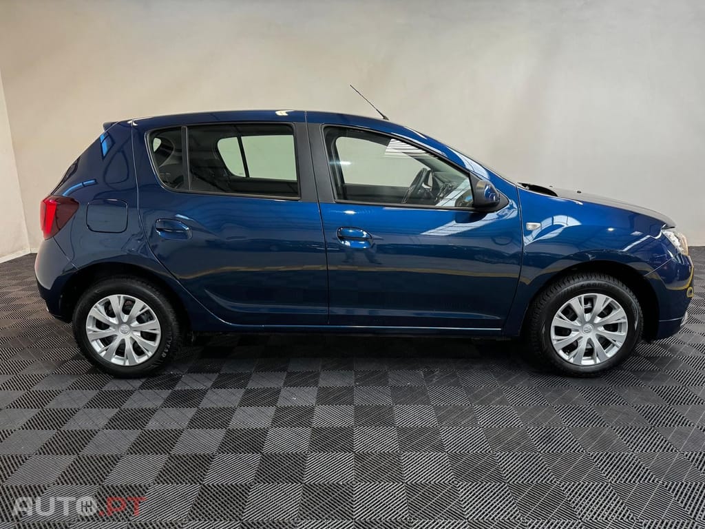 Dacia Sandero 1.0 SCe Essential