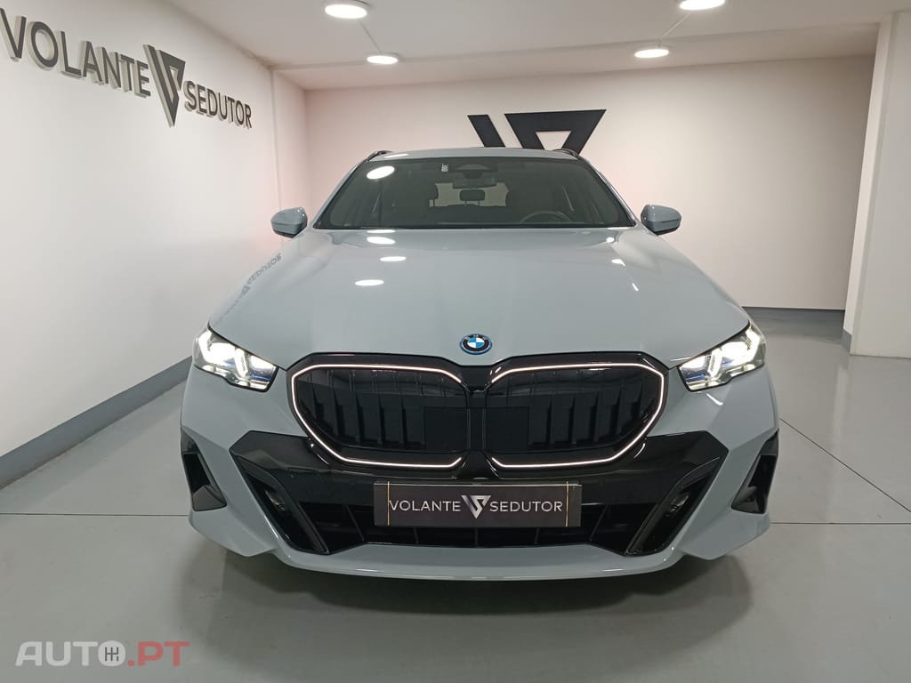 BMW 530 e xDrive Pack Desportivo M Pro