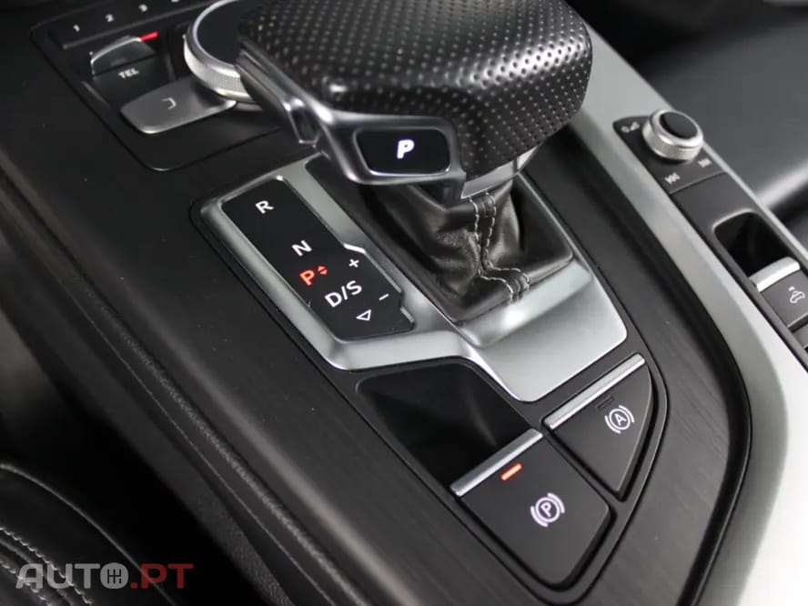 Audi A5 2.0 TDi S-line S tronic