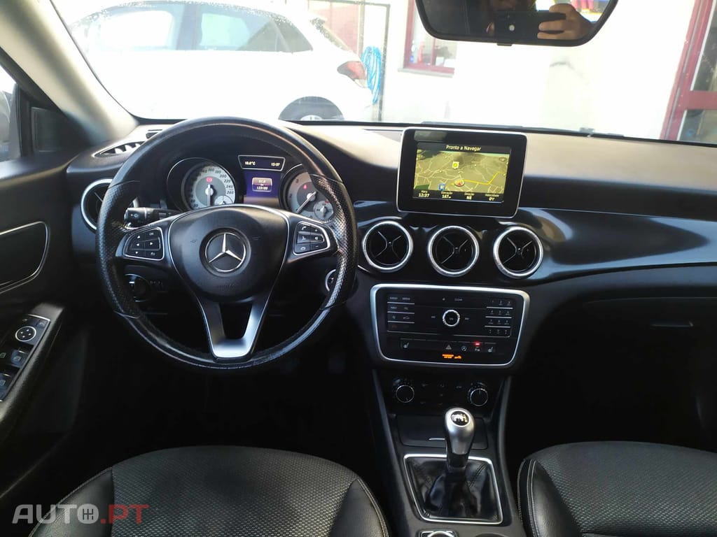 Mercedes-Benz CLA 180 CDI URBAN SPORT