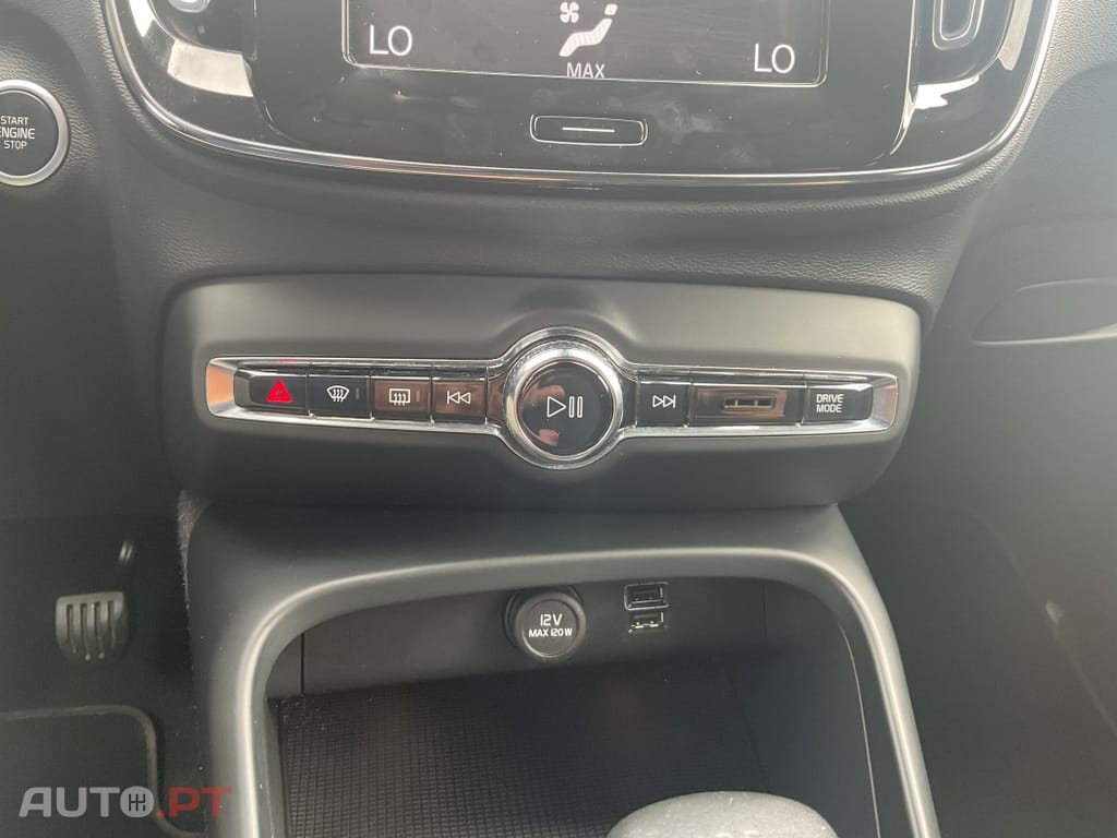 Volvo XC40 1.5 T3 Momentum