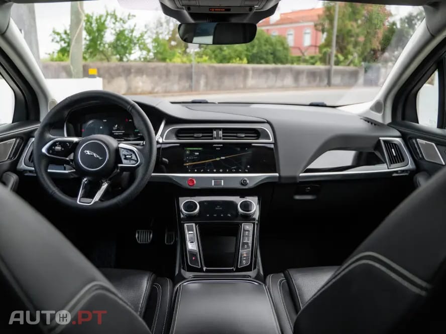 Jaguar I-Pace EV400 AWD SE