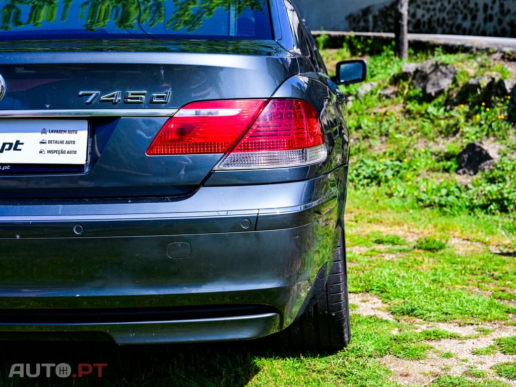 BMW 745 d