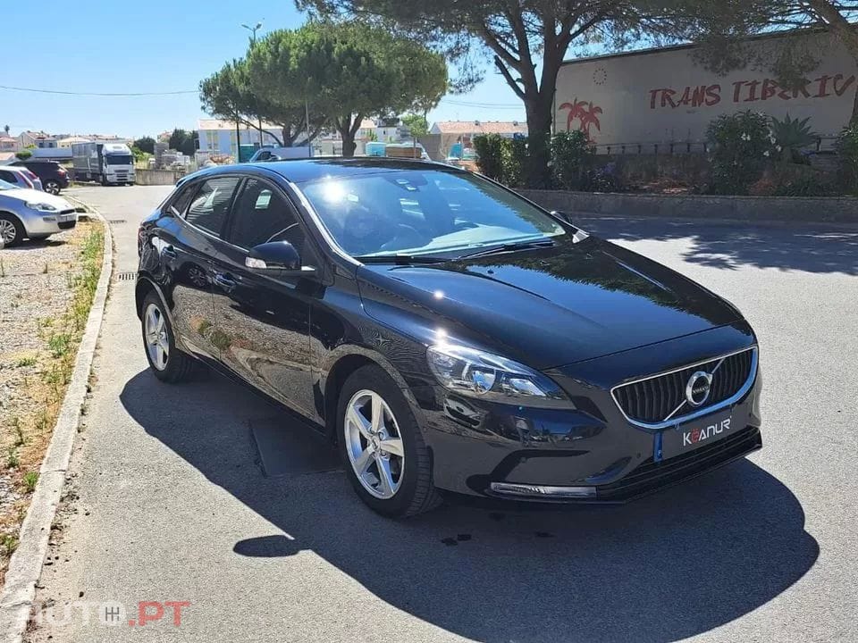 Volvo V40 2.0 D2 Momentum