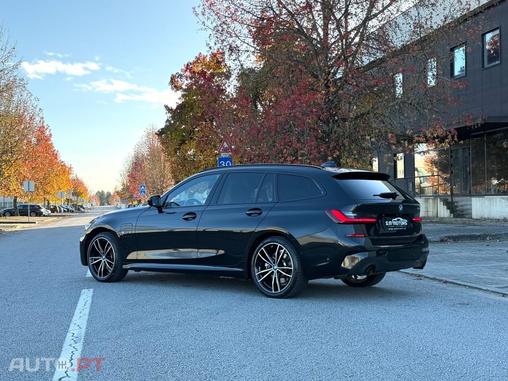 BMW 320 e Touring Pack M Auto