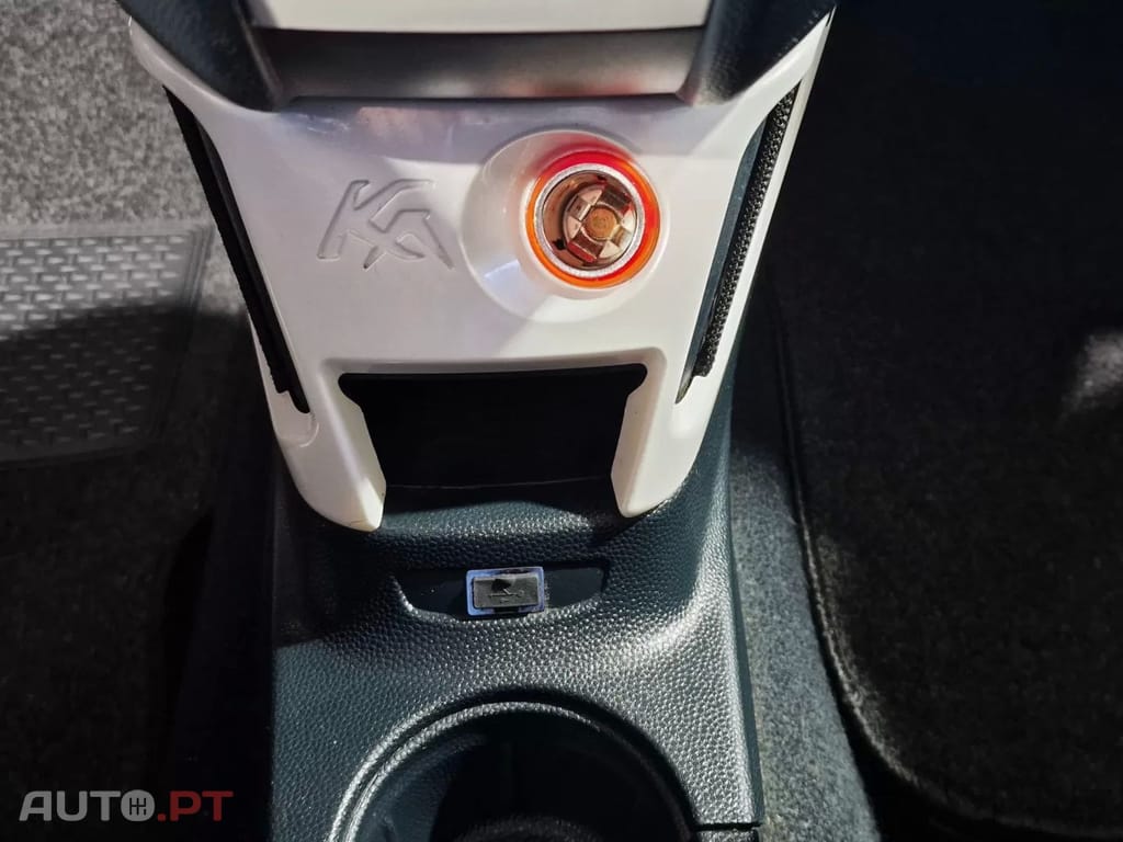 Ford KA 1.2 Titanium X