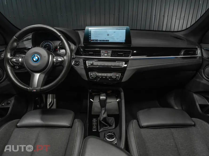 BMW X1 xDrive25e Pack Desportivo M