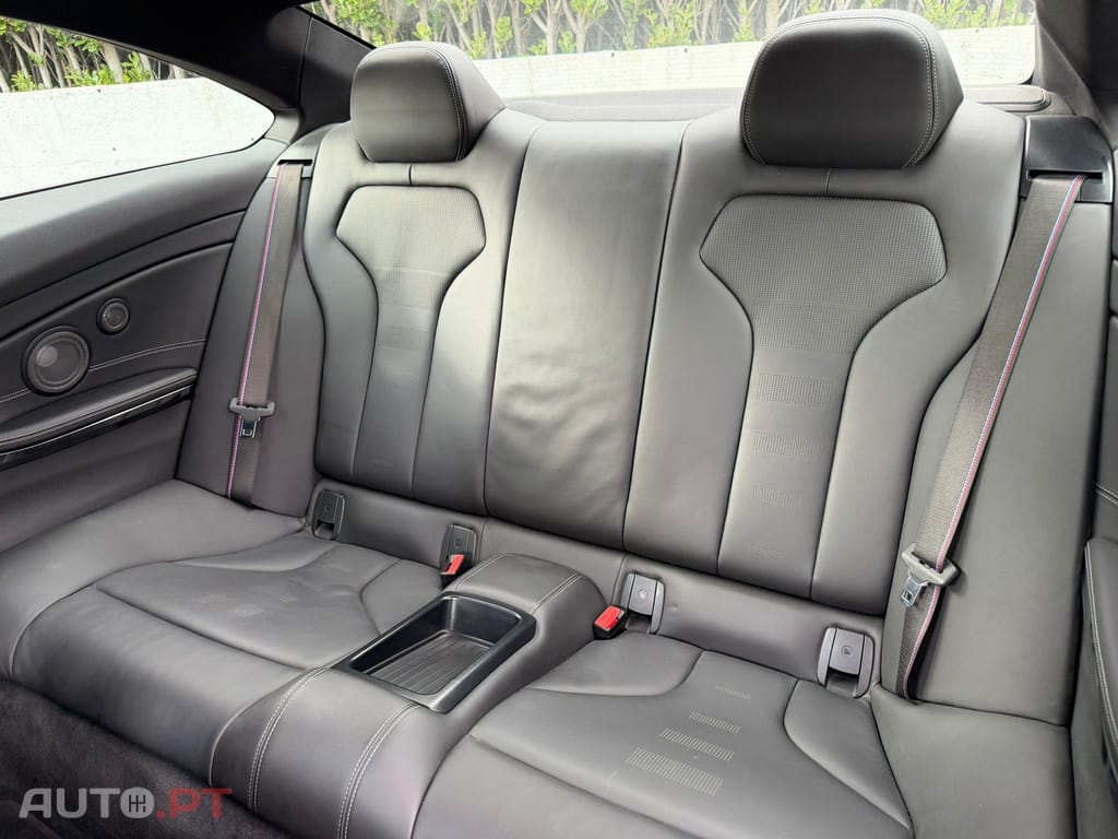 BMW M4 DKG Competition