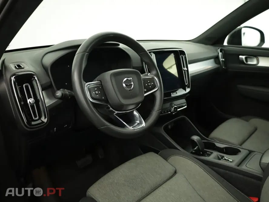 Volvo XC40 1.5 T2 Core Auto