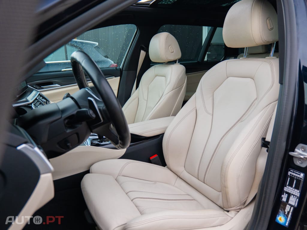 BMW 520 d Pack Desportivo M Auto