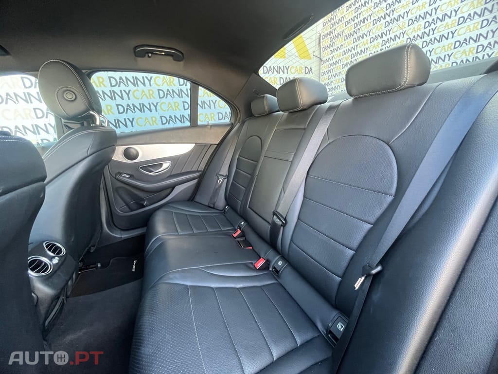Mercedes-Benz C 200 Station 4Matic 7G-TRONIC AMG Line
