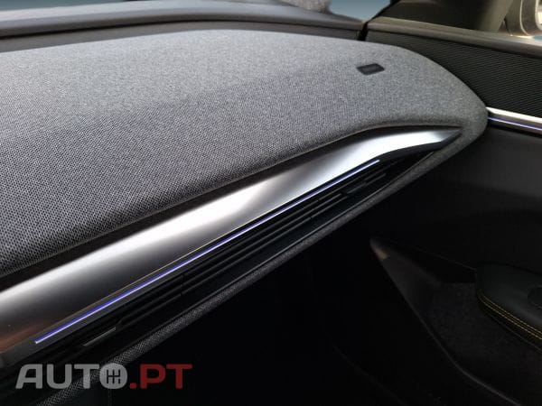 Renault Scénic E-Tech 100% elétrico 220cv techno