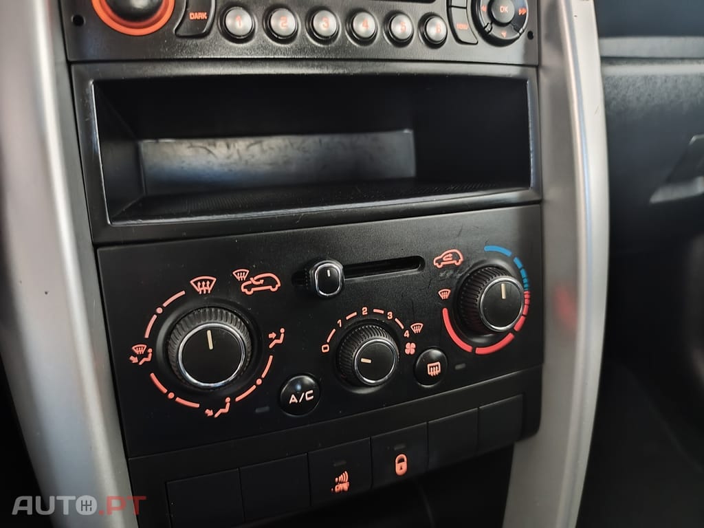 Peugeot 207 1.4 16V Active