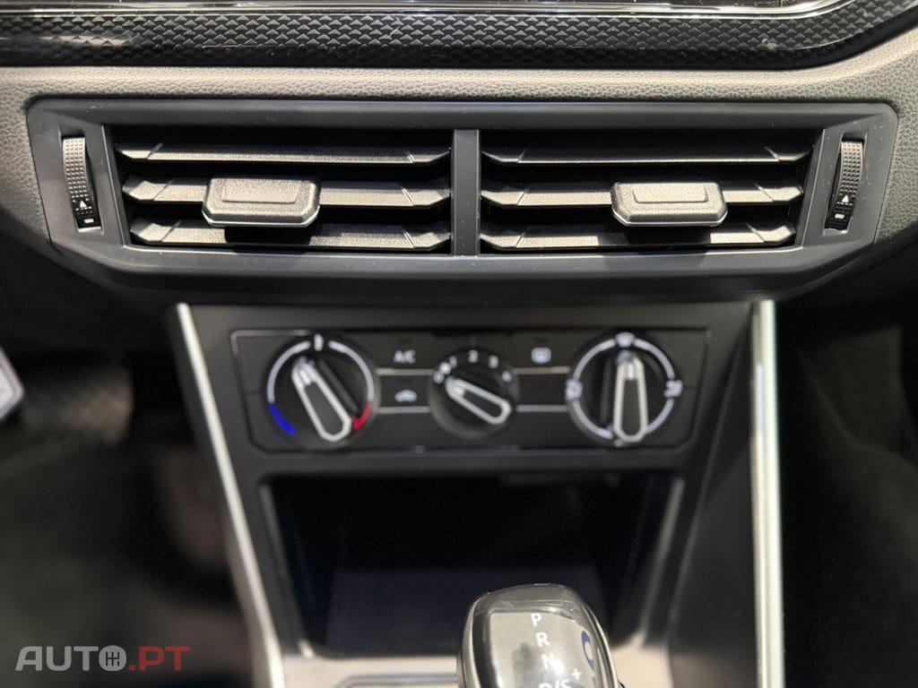 Volkswagen Taigo Outro