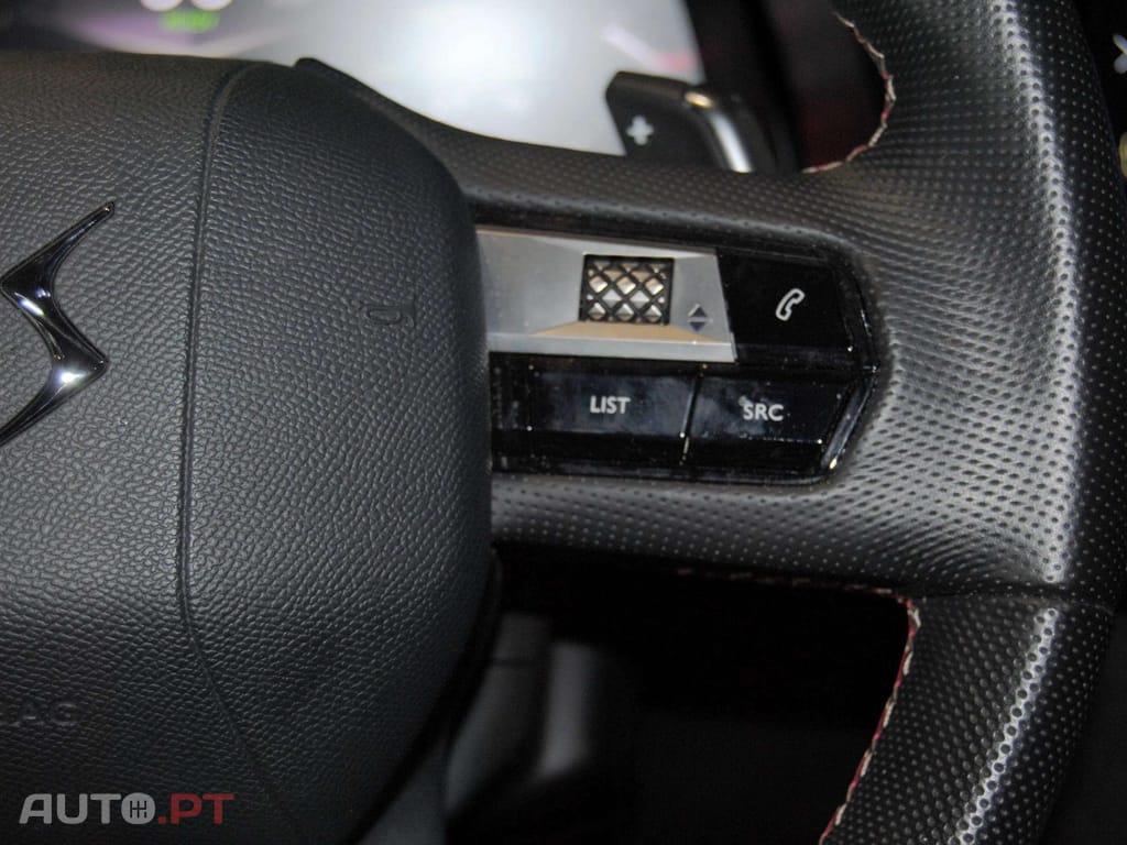 DS DS7 E-Tense Performance Line