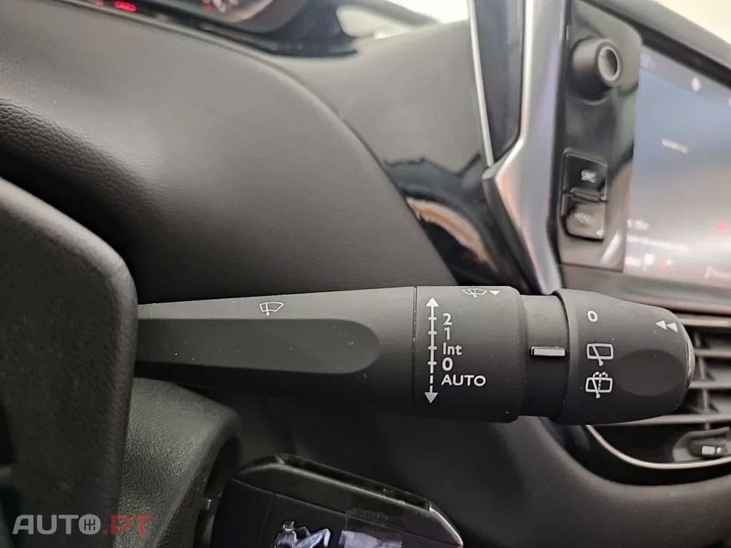 Peugeot 208 1.5 BlueHDi Signature