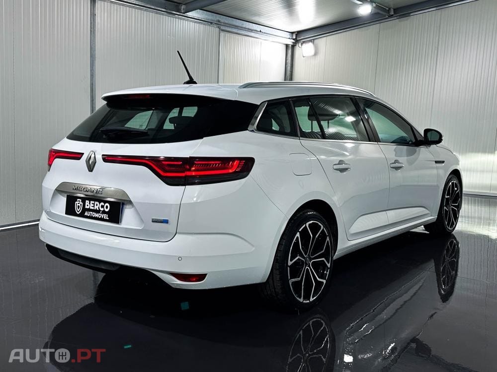 Renault Mégane E-Tech Plug-in Hybrid Business