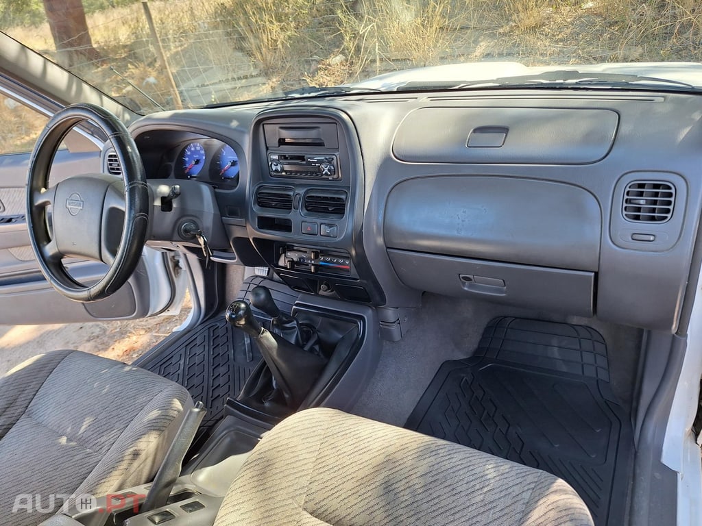 Nissan Pick Up D22 KING CAB 4X4