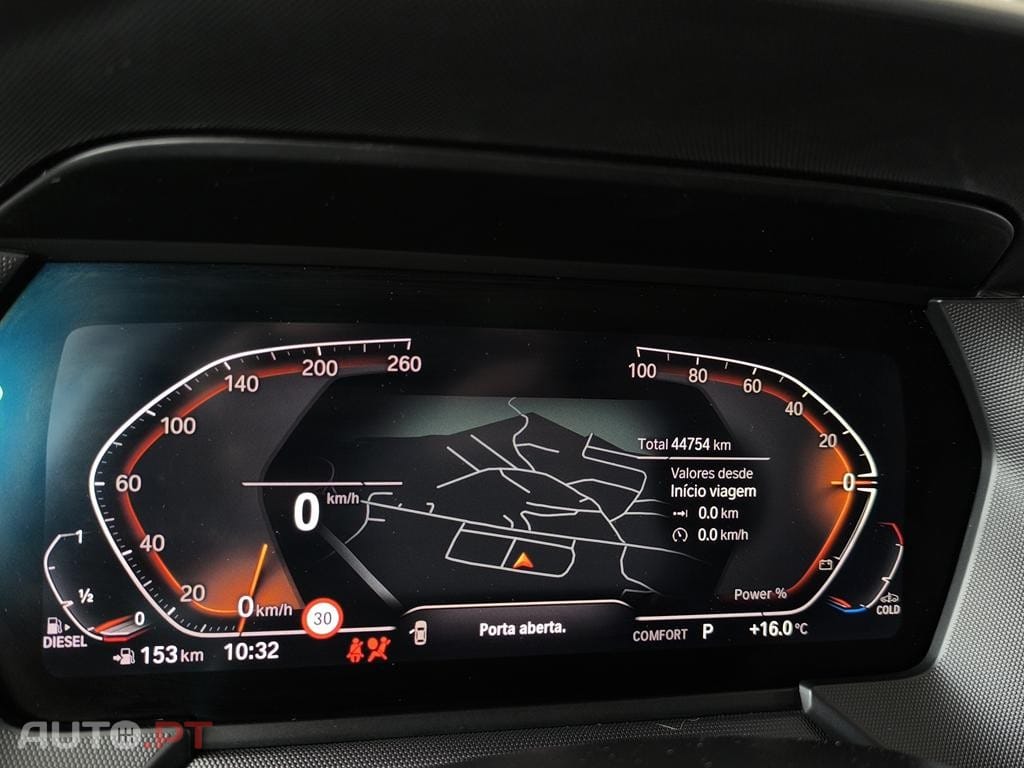 BMW 116 d Pack Desportivo M Auto