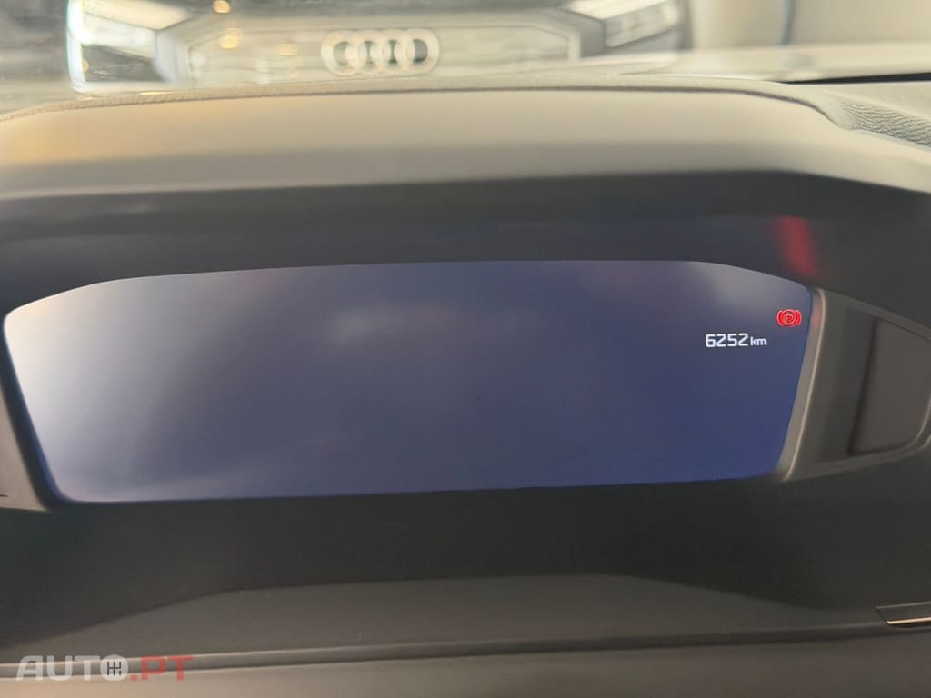 Peugeot E-2008 54 kWh Allure