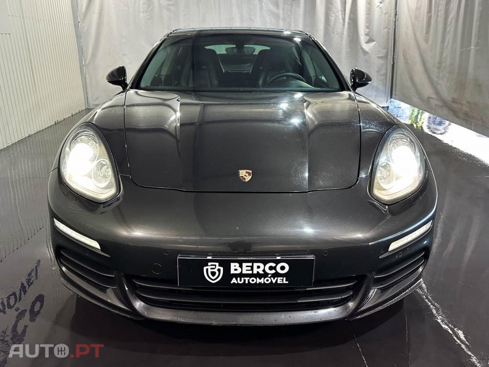 Porsche Panamera S E-Hybrid