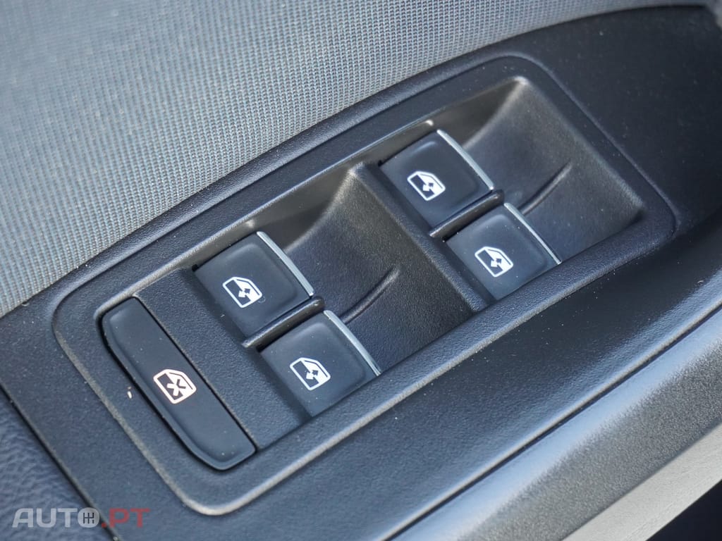 SEAT Ateca 1.6 TDI Style — fotografia 17