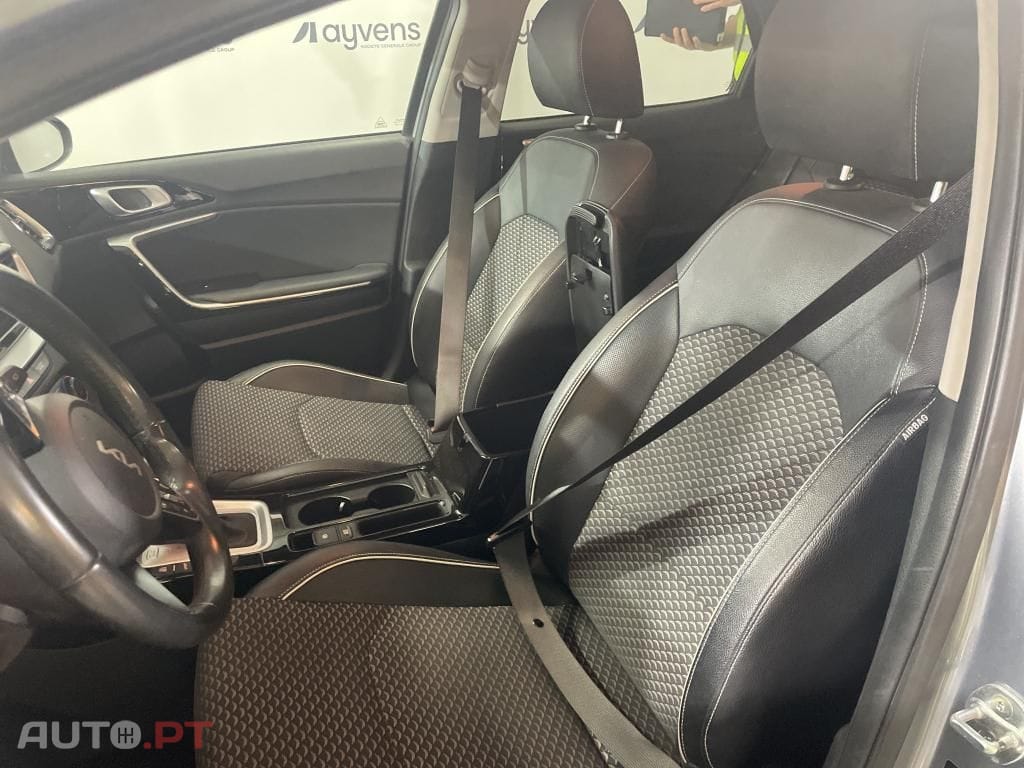 Kia Xceed 1.6 GDi PHEV Drive