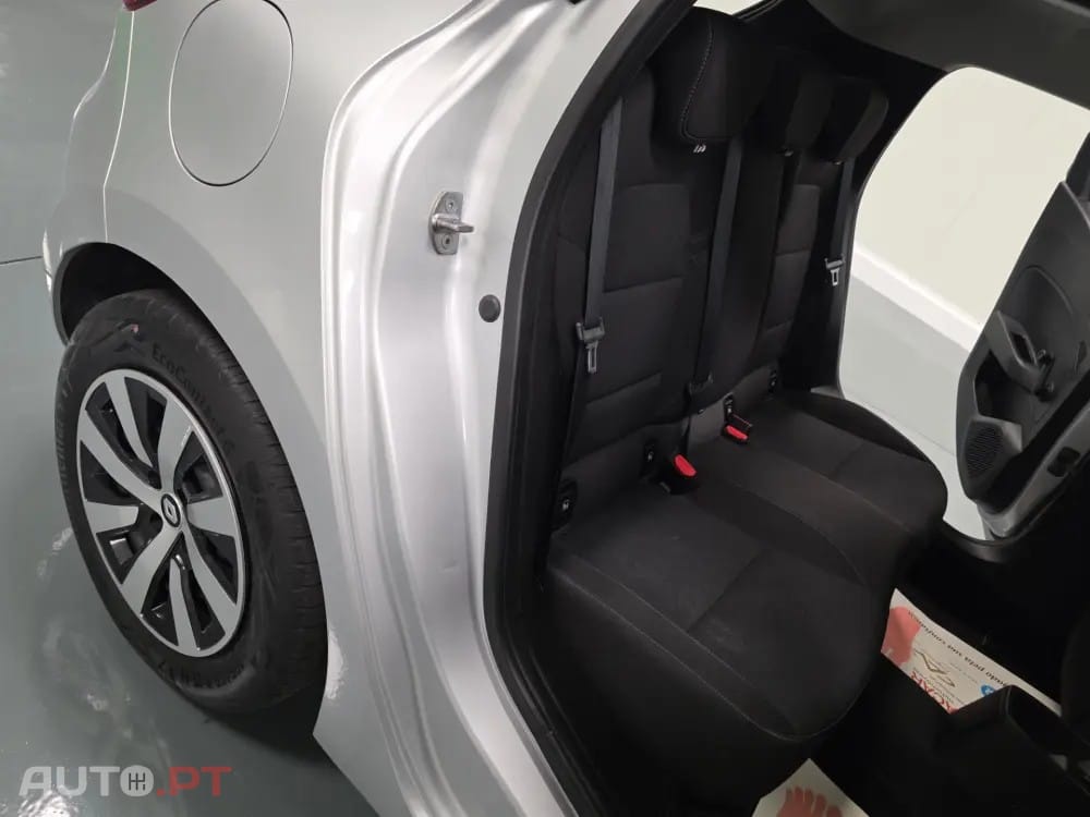 Renault Clio 1.0 TCe Evolution — fotografia 65