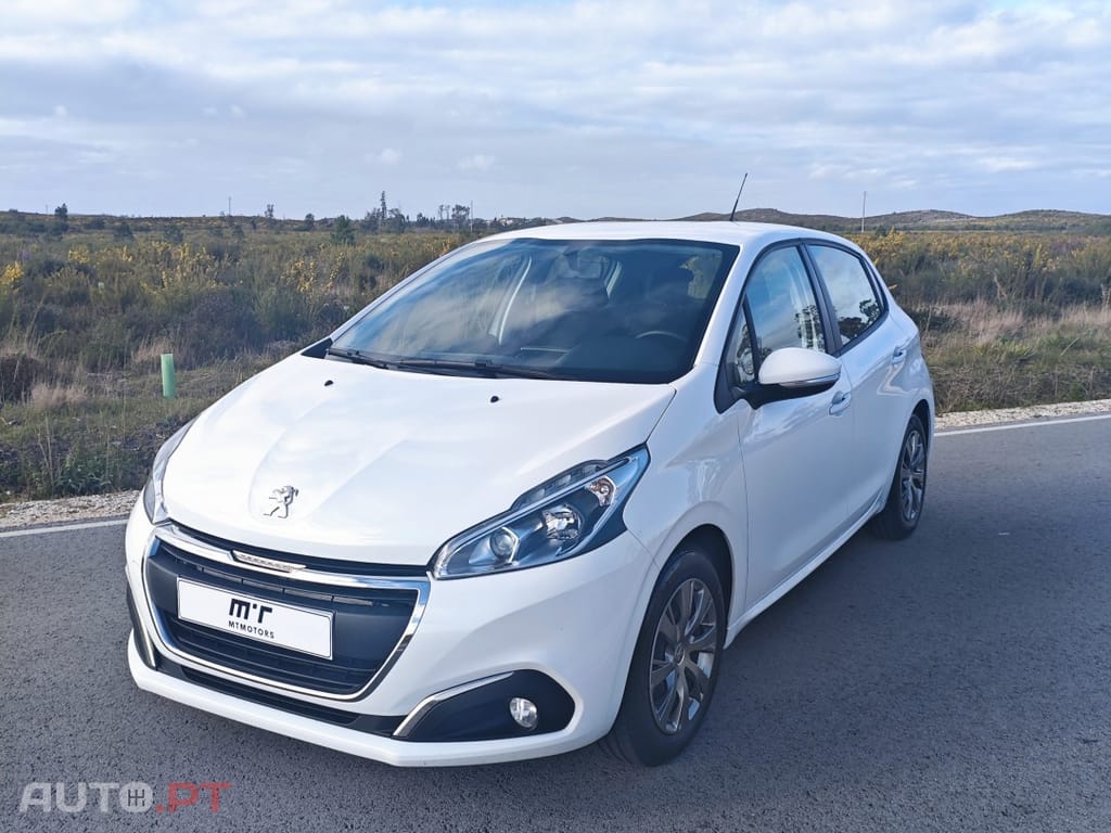 Peugeot 208 1.5 BlueHDi Active Business Pack