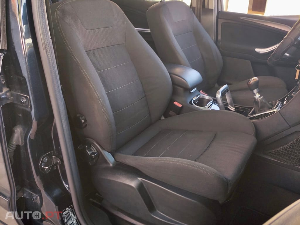 Ford S-Max 2.0 TDCi Trend 7L