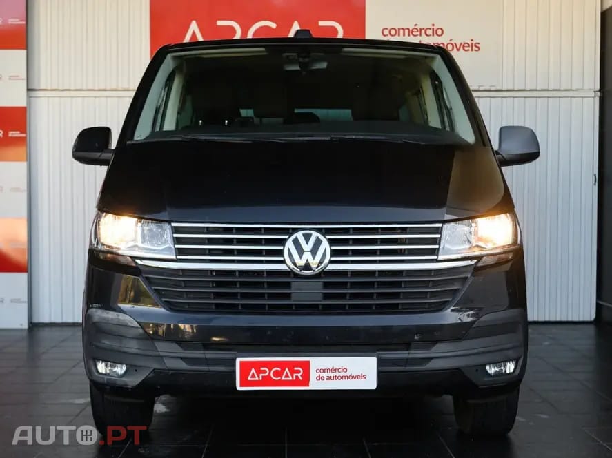 Volkswagen Caravelle 2.0 TDi CD Longa Extra AC