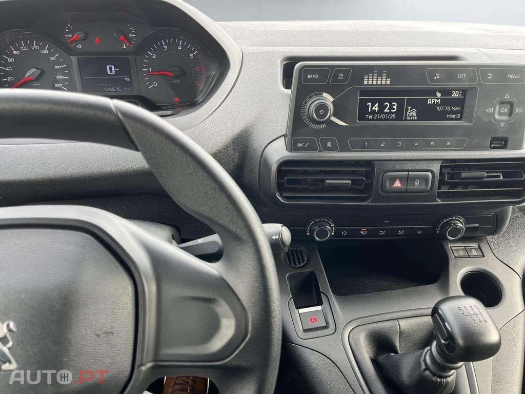 Peugeot Partner 1.5 BlueHDi 100 STT Longa Pro