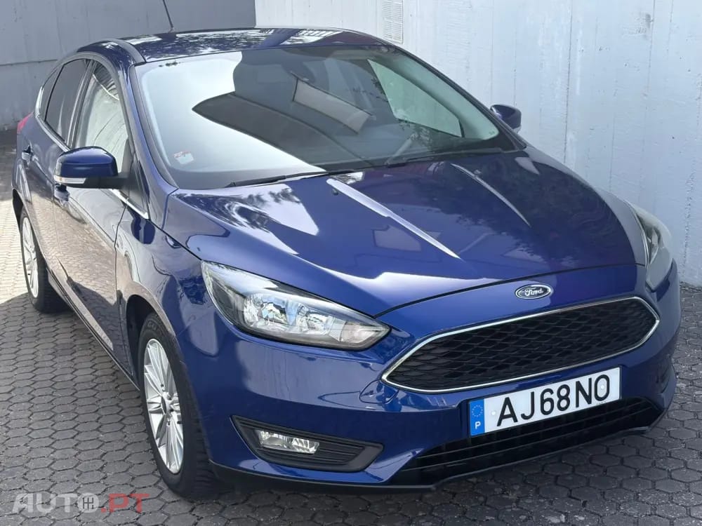 Ford Focus 1.0 EcoBoost S&S COOL&CONNECT DESIGN